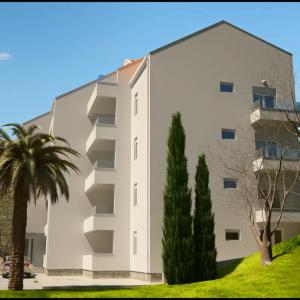 APARTMENTS "BIJELA" 1