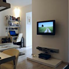 SMALL FLAT 01 2