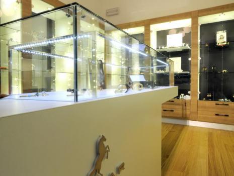 JEWELRY SHOP LAMAR